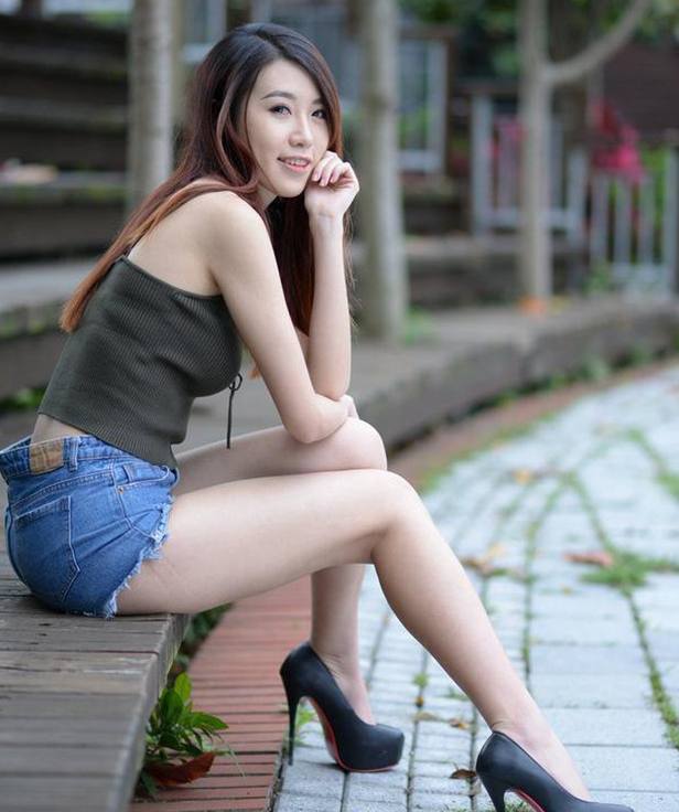 关于胴体经历未阉割